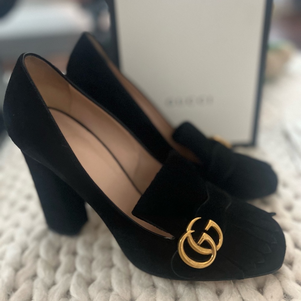 Gucci Marmont suede pumps worn 2x with receipt and original packaging.